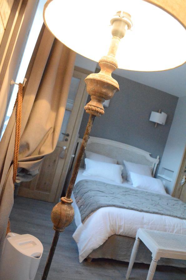 La Parenthese Bed & Breakfast Le Deluge Bagian luar foto